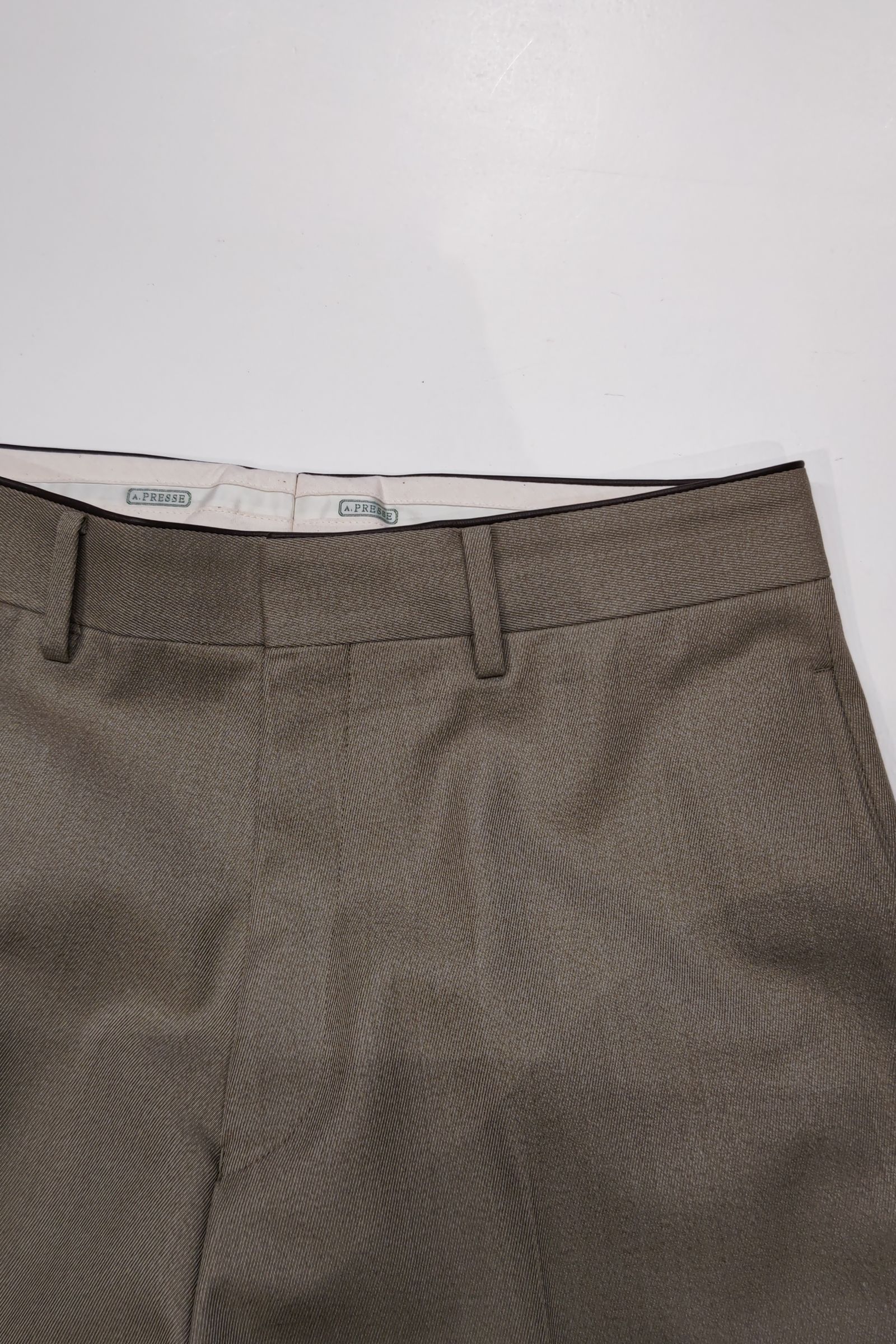 A.PRESSE - covert cloth trousers -khaki- 23ss | asterisk