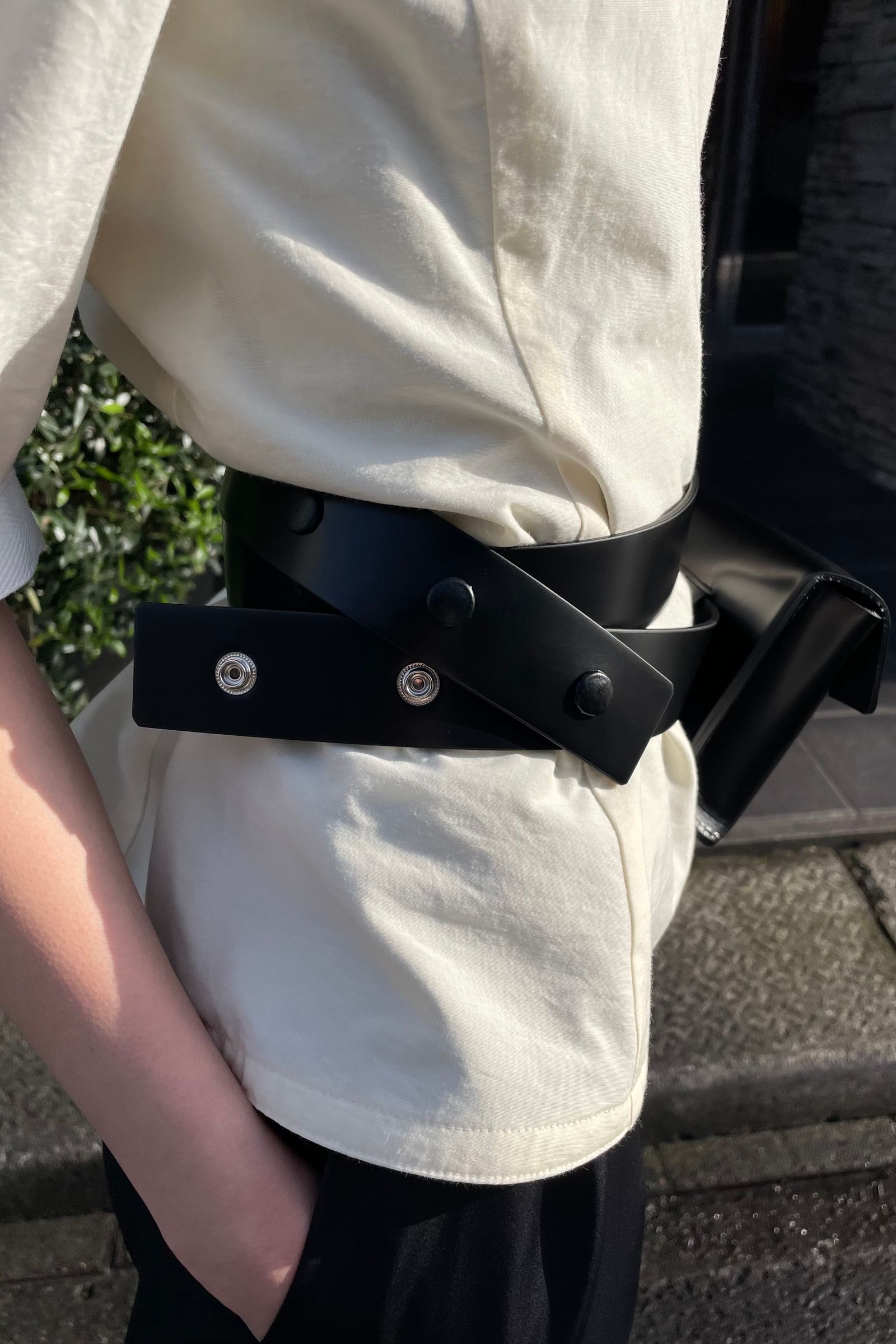 IIROT - double belt waist bag -black- 23ss | asterisk