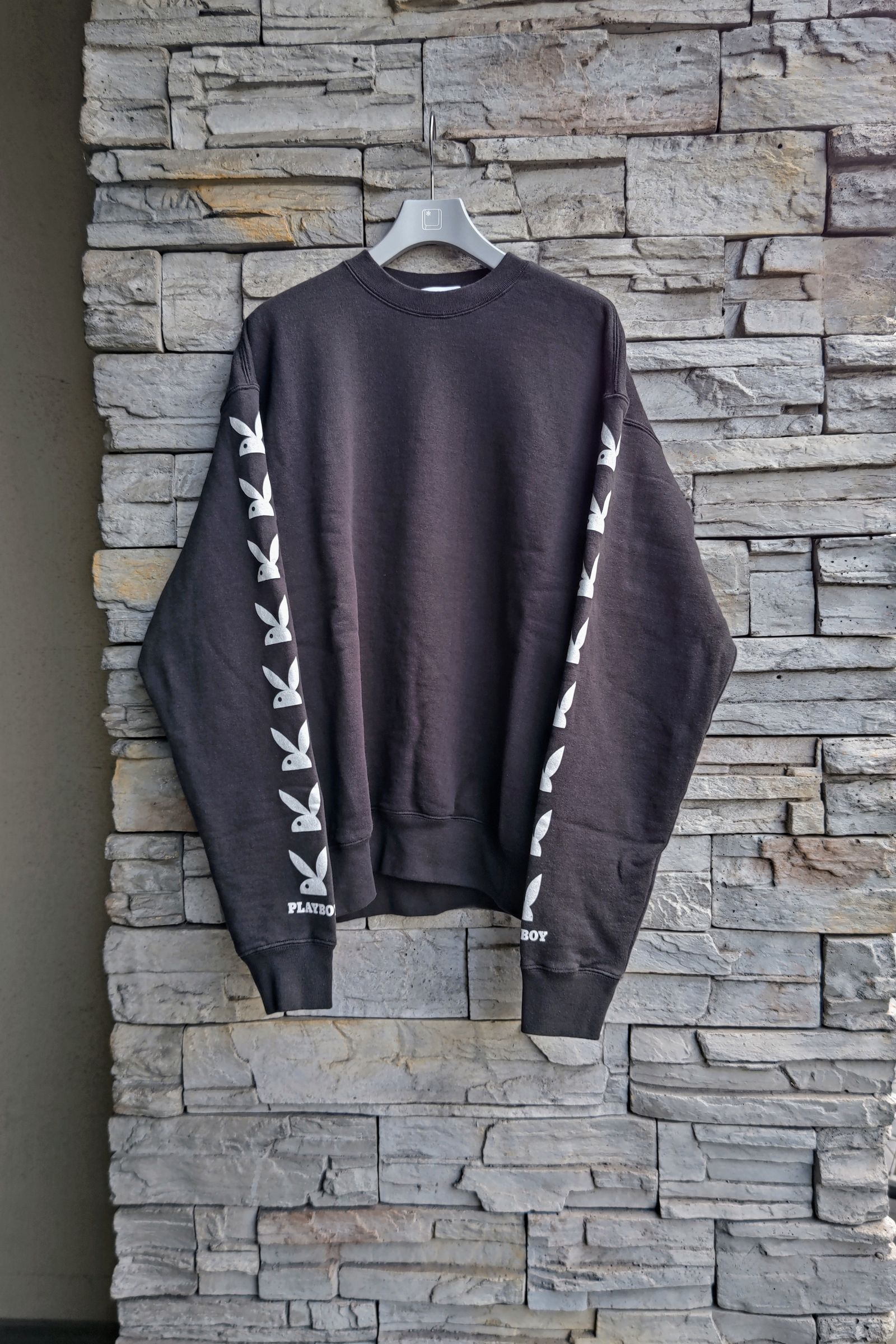 UNUSED - PLAYBOY print crewneck sweatshirt -black- 23aw