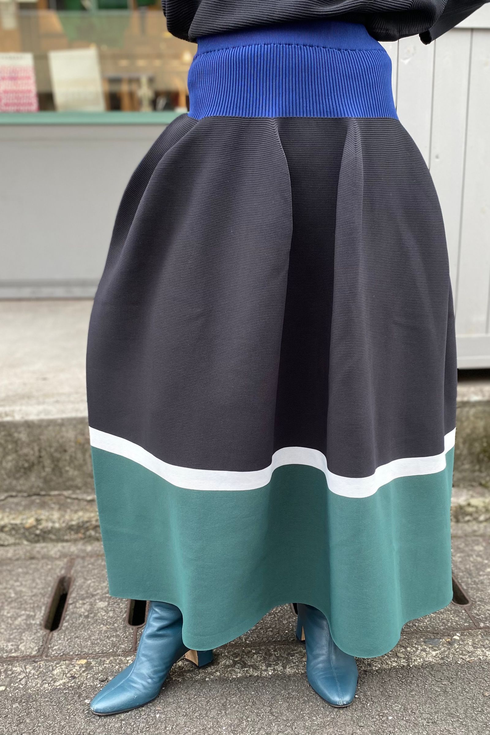 白木/黒塗り ロンハーマン CFCL スカート カーキ 完売 人気 - 通販 