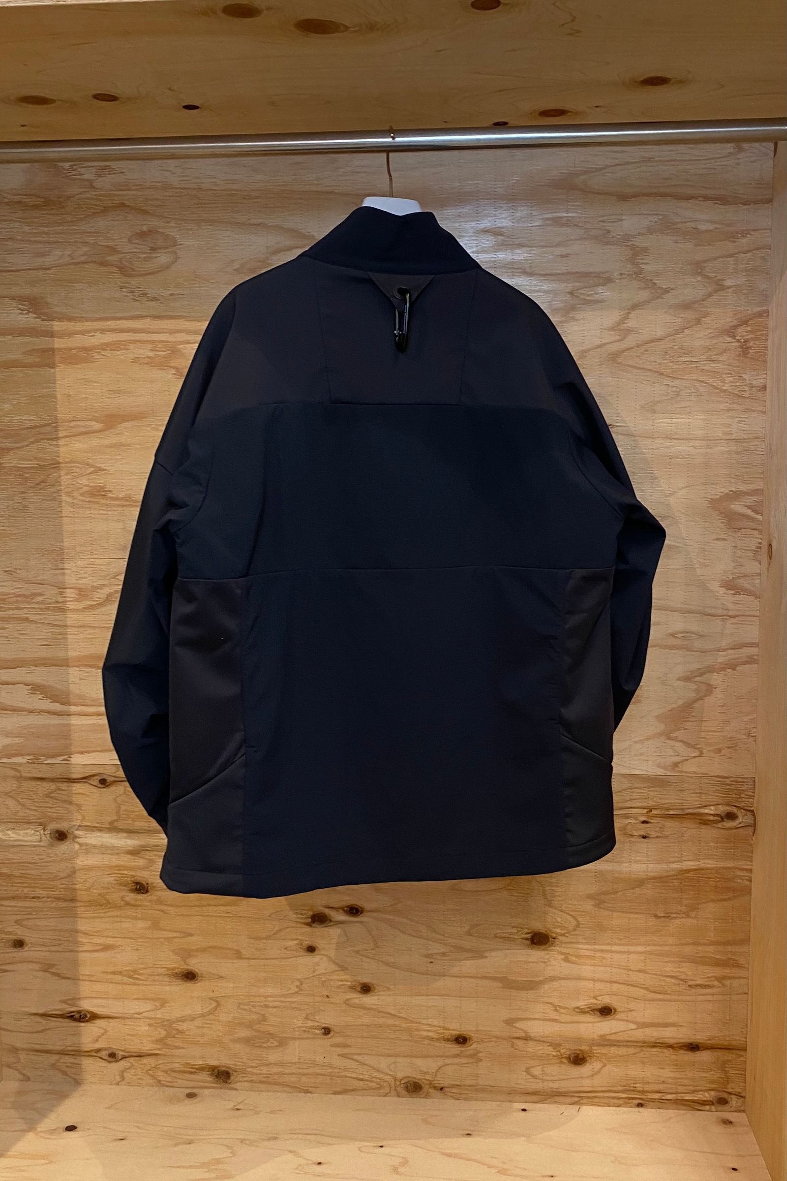 White Mountaineering - -blk- gore-tex infinitum stand collar 