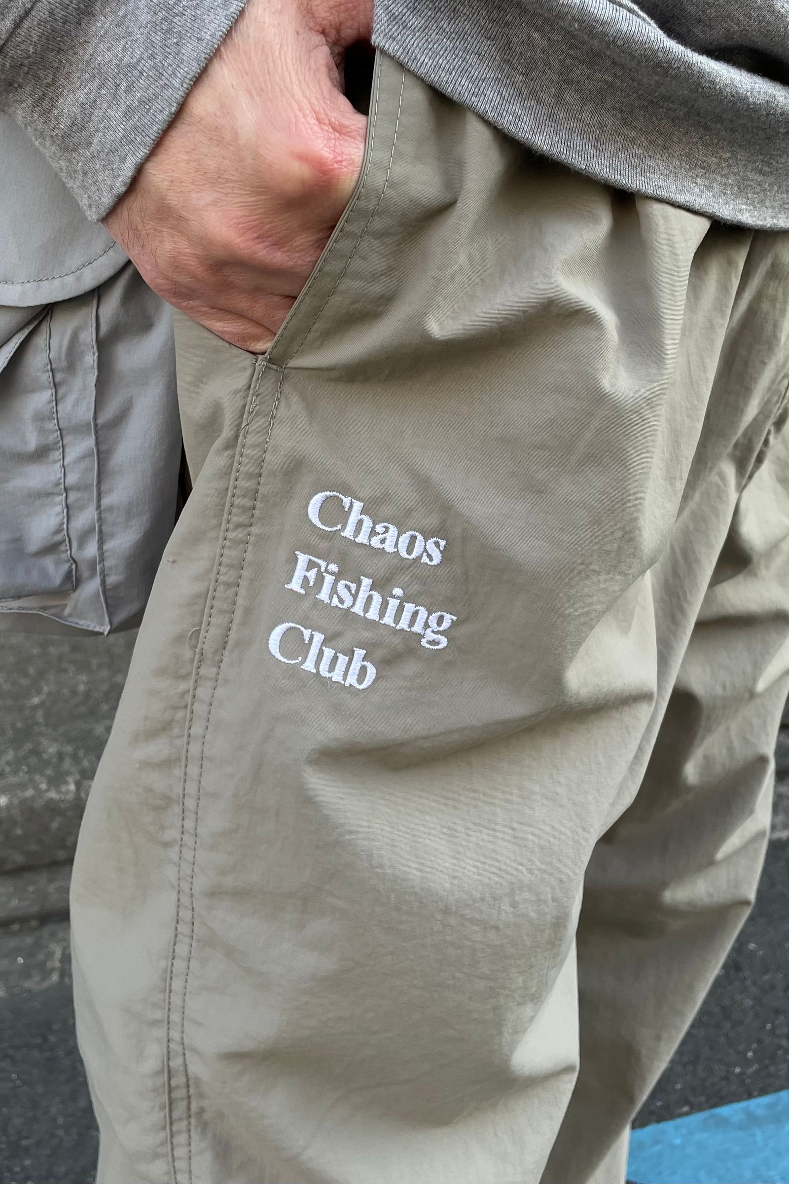 Chaos Fishing Club - anchor emb nylon pants -gray- 23ss | asterisk