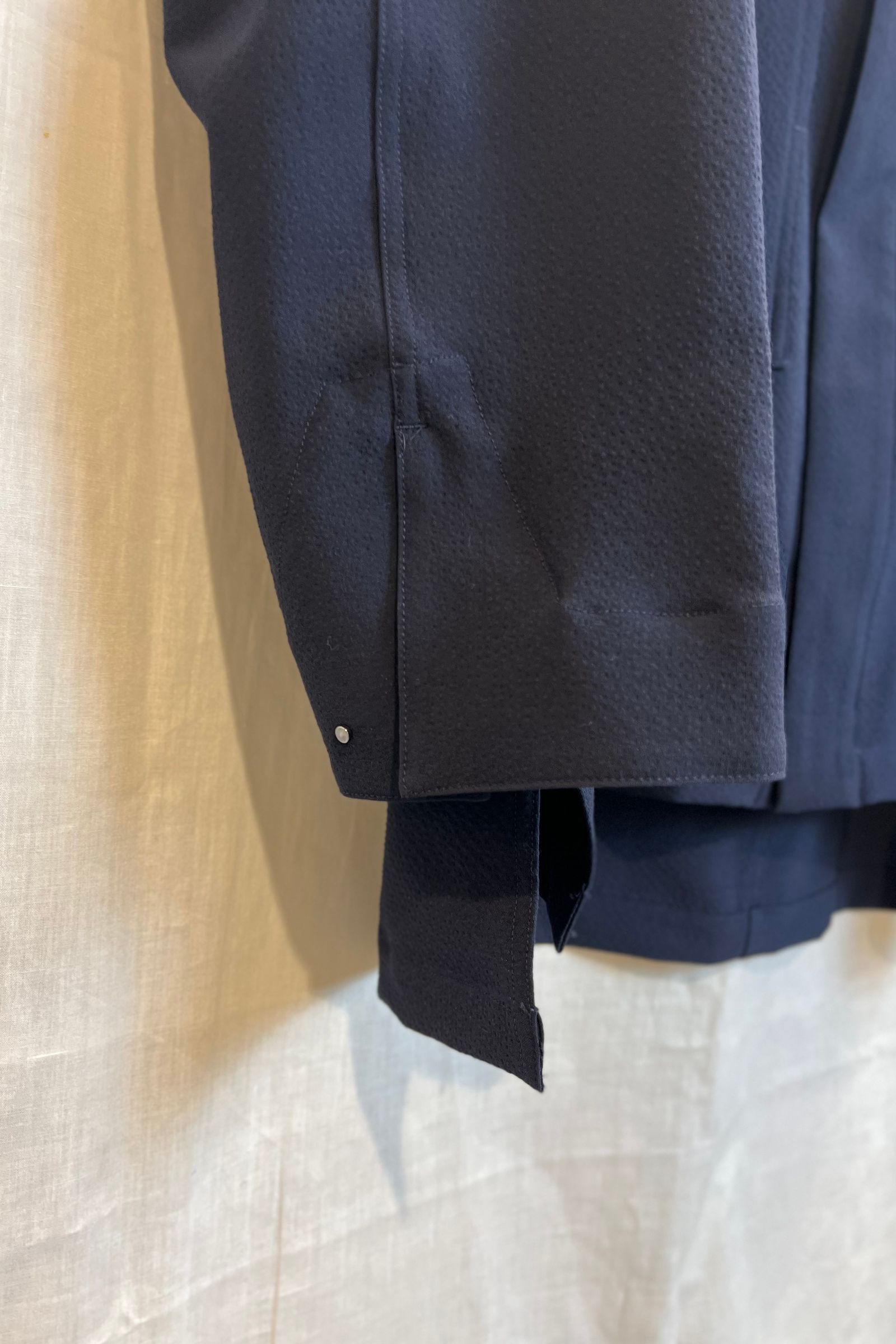 White Mountaineering - seersucker hanten shirts -navy- 22ss | asterisk