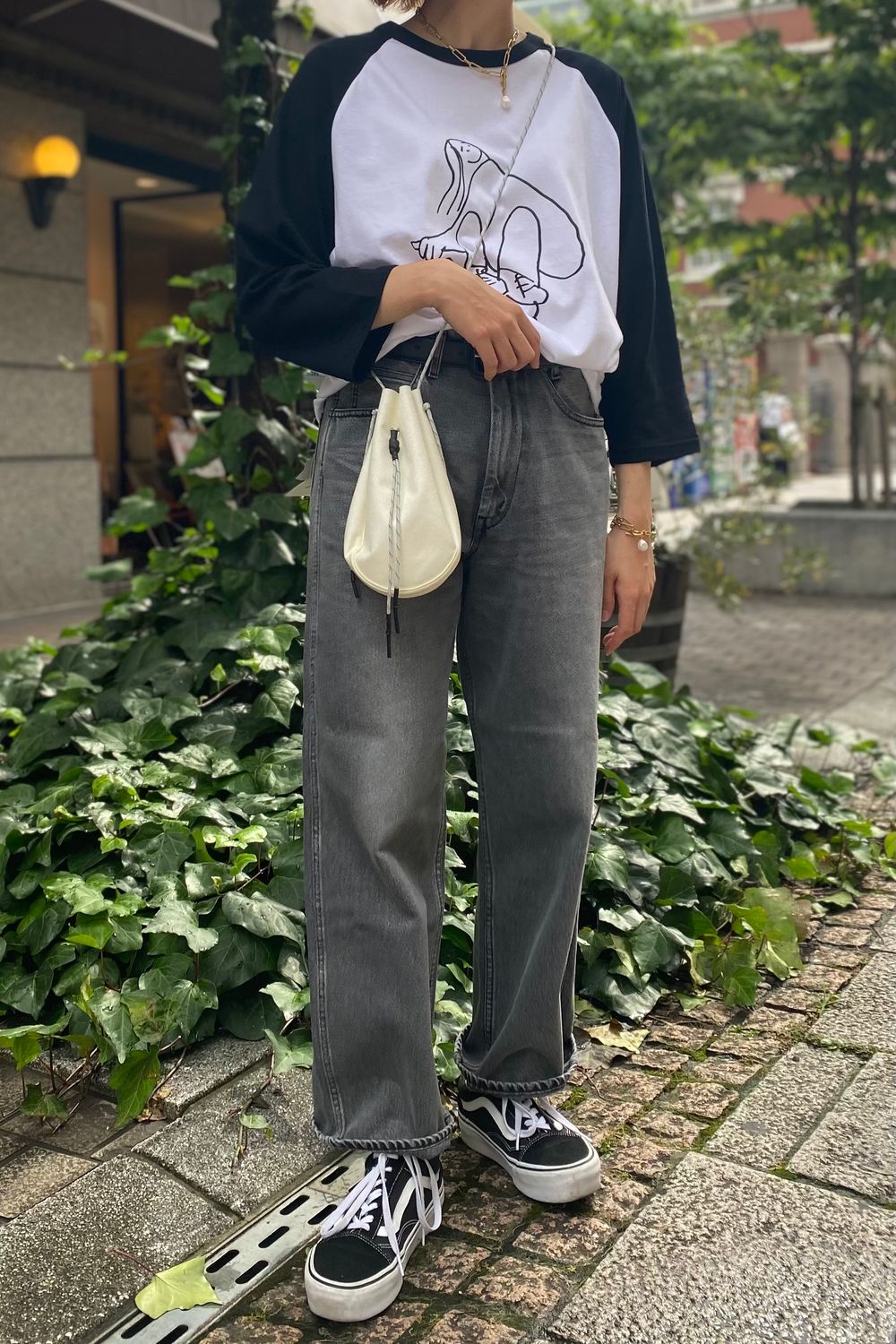 STYLE NO. 1820