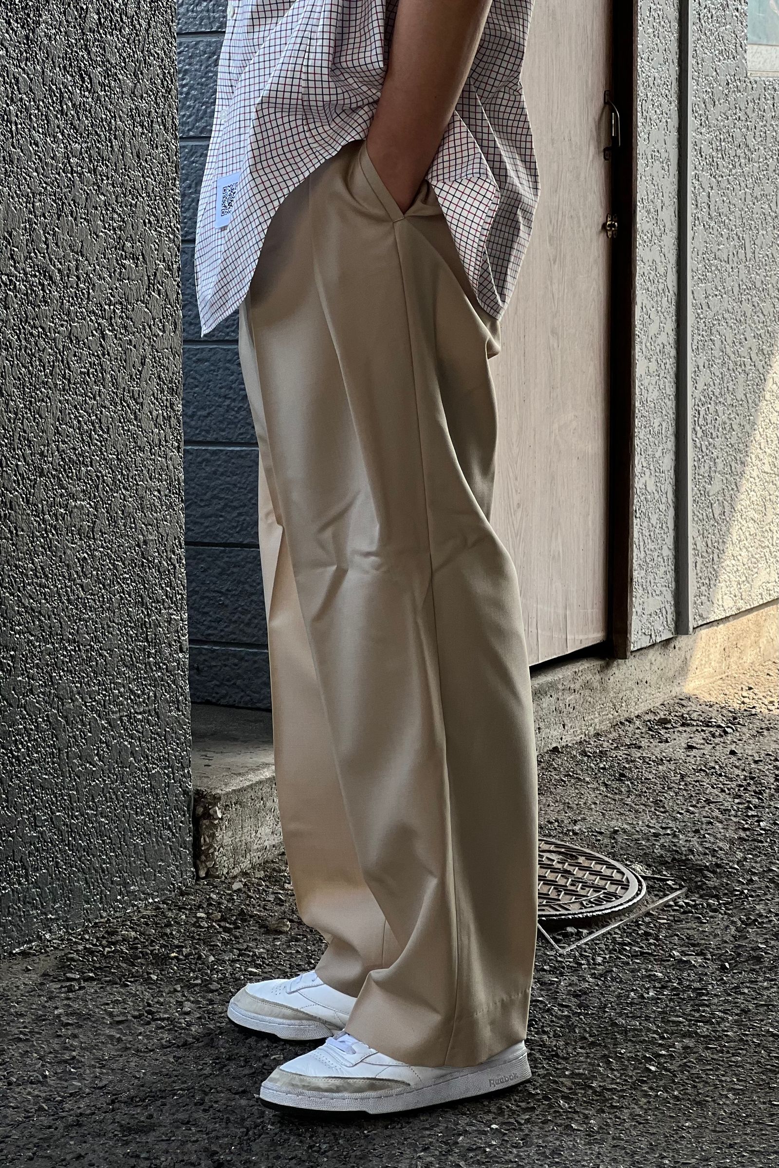 POLYPLOID - wide tapered pants c -beige- 22ss | asterisk