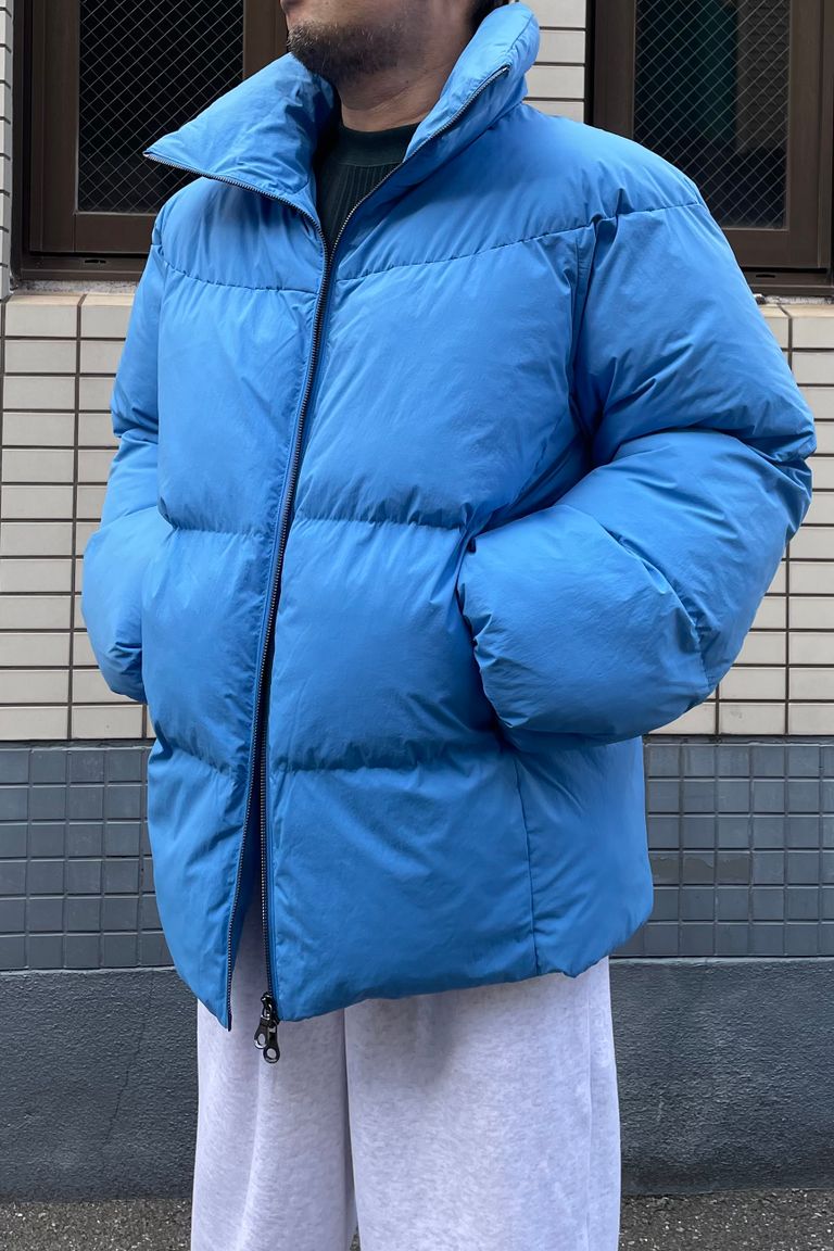 STUDIO NICHOLSON - oject/injection down short jacket -azure- 22aw 