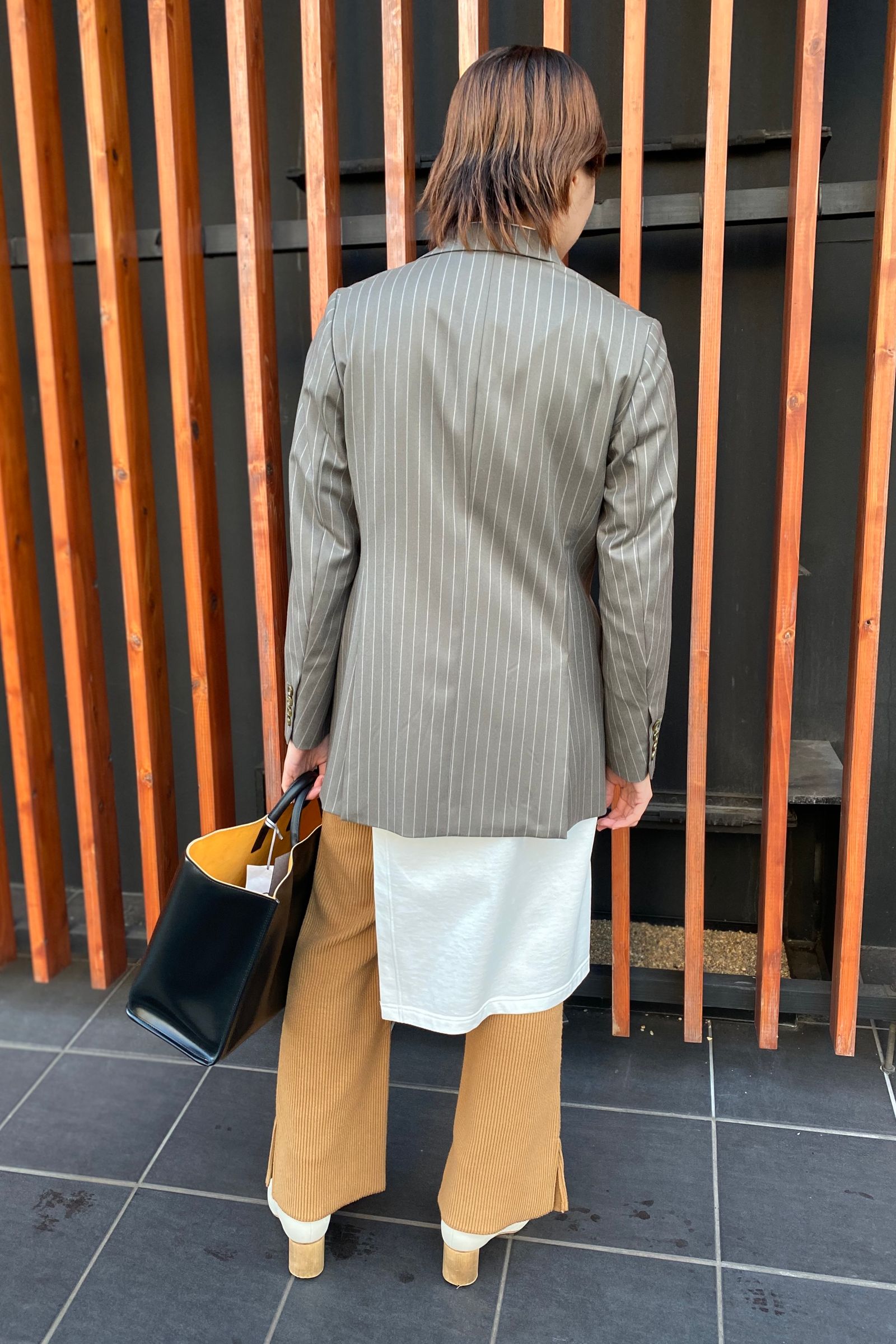 STYLE NO. 745