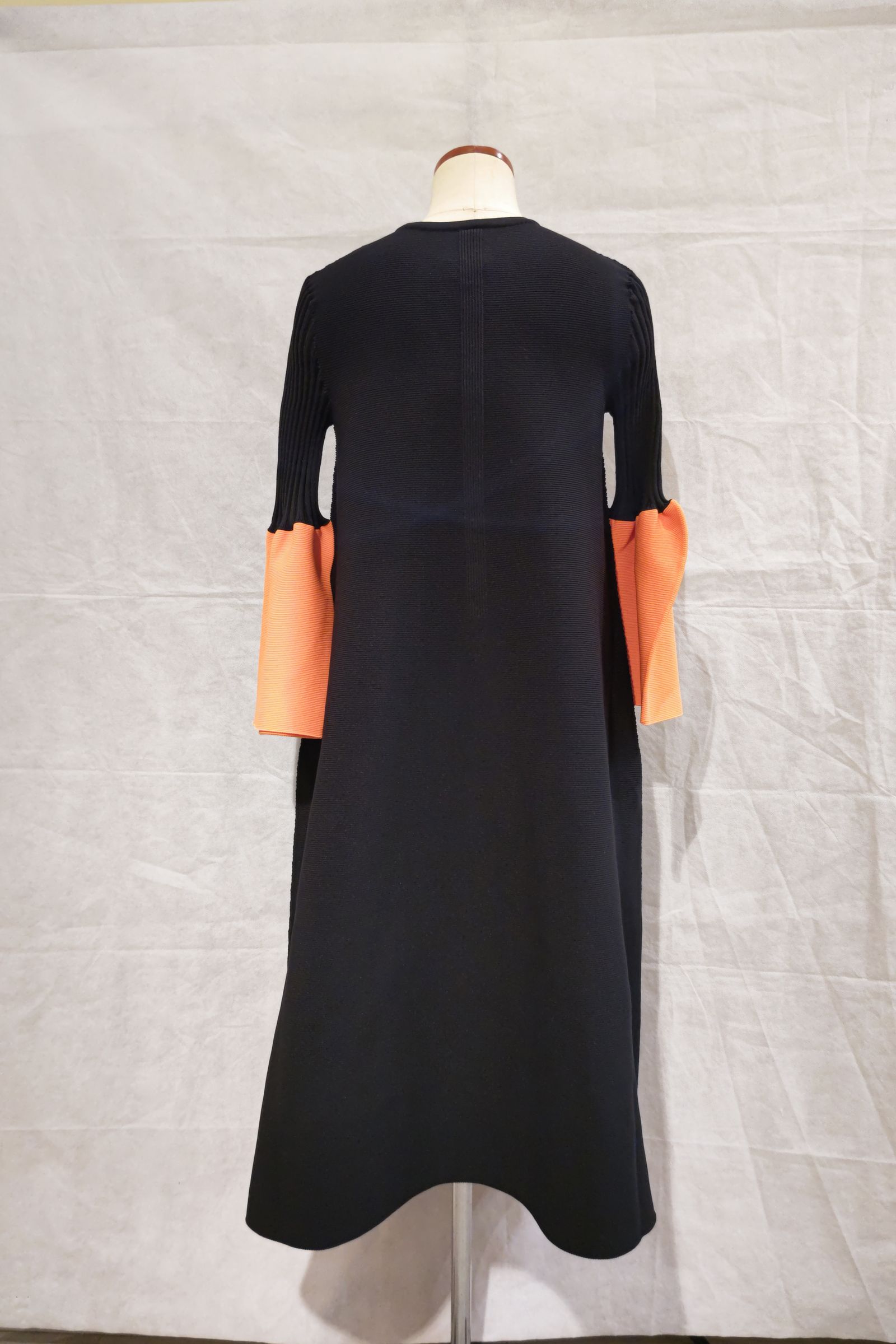 CFCL - pottery kaftan 3 - black-orange - women | asterisk