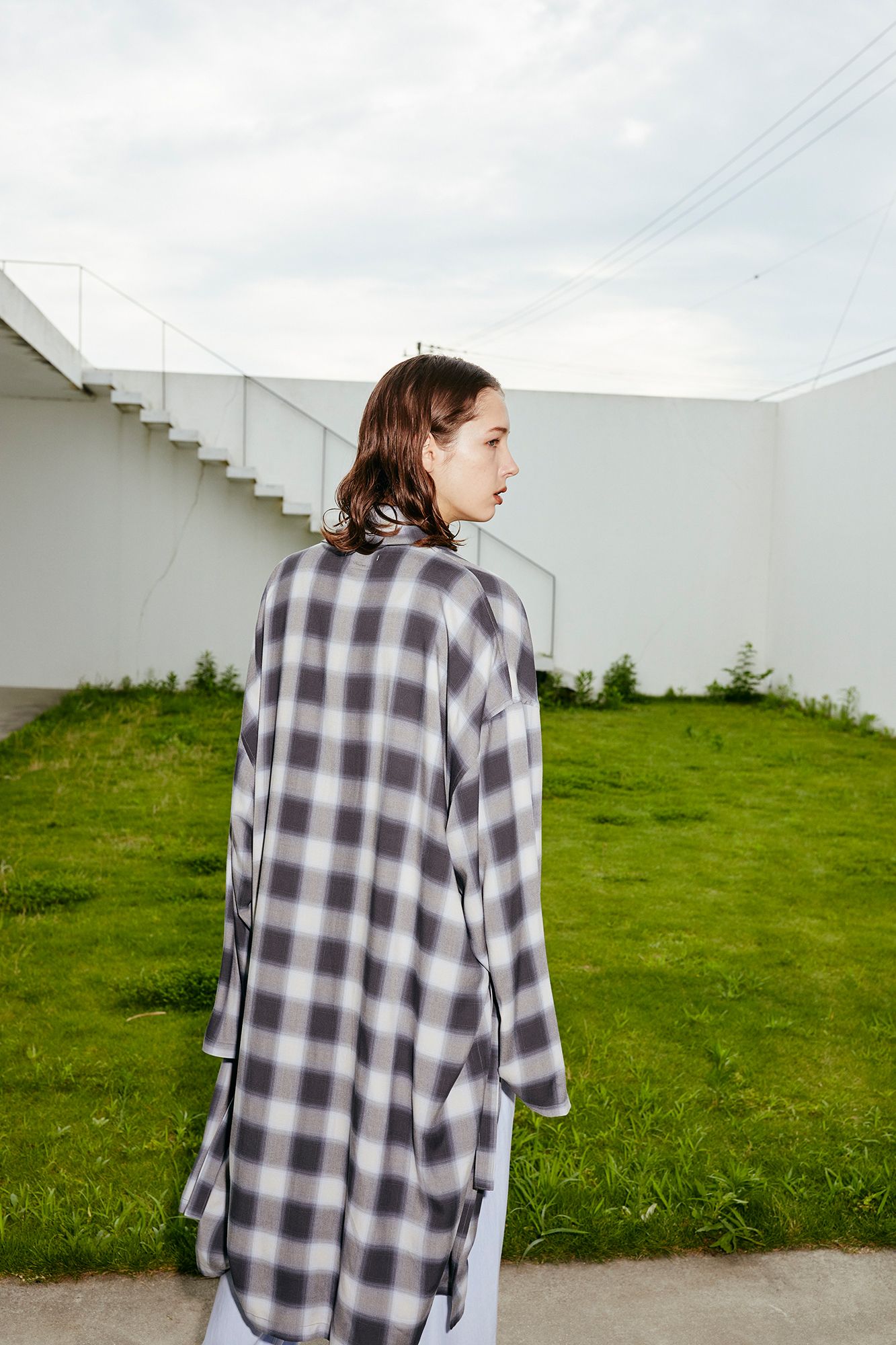 blurhms - rayon check gown -ombre- 23ss unisex | asterisk