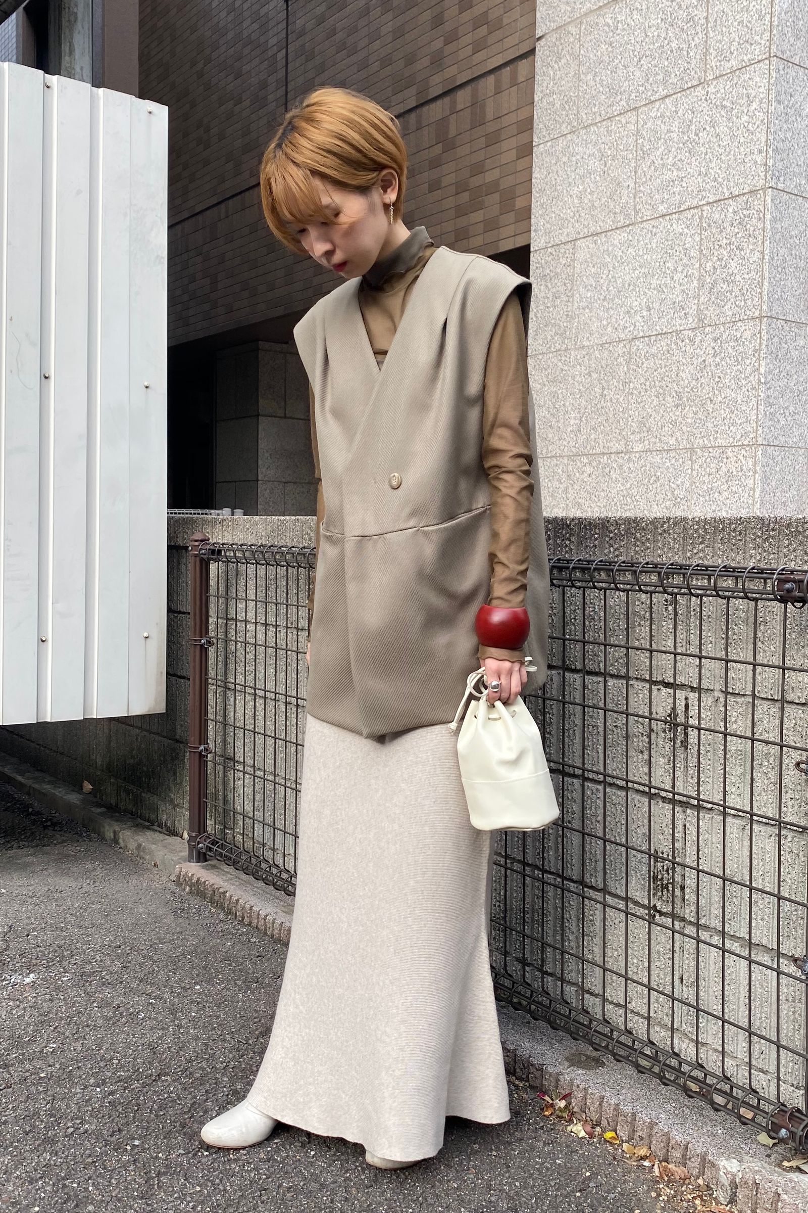 STYLE NO. 562