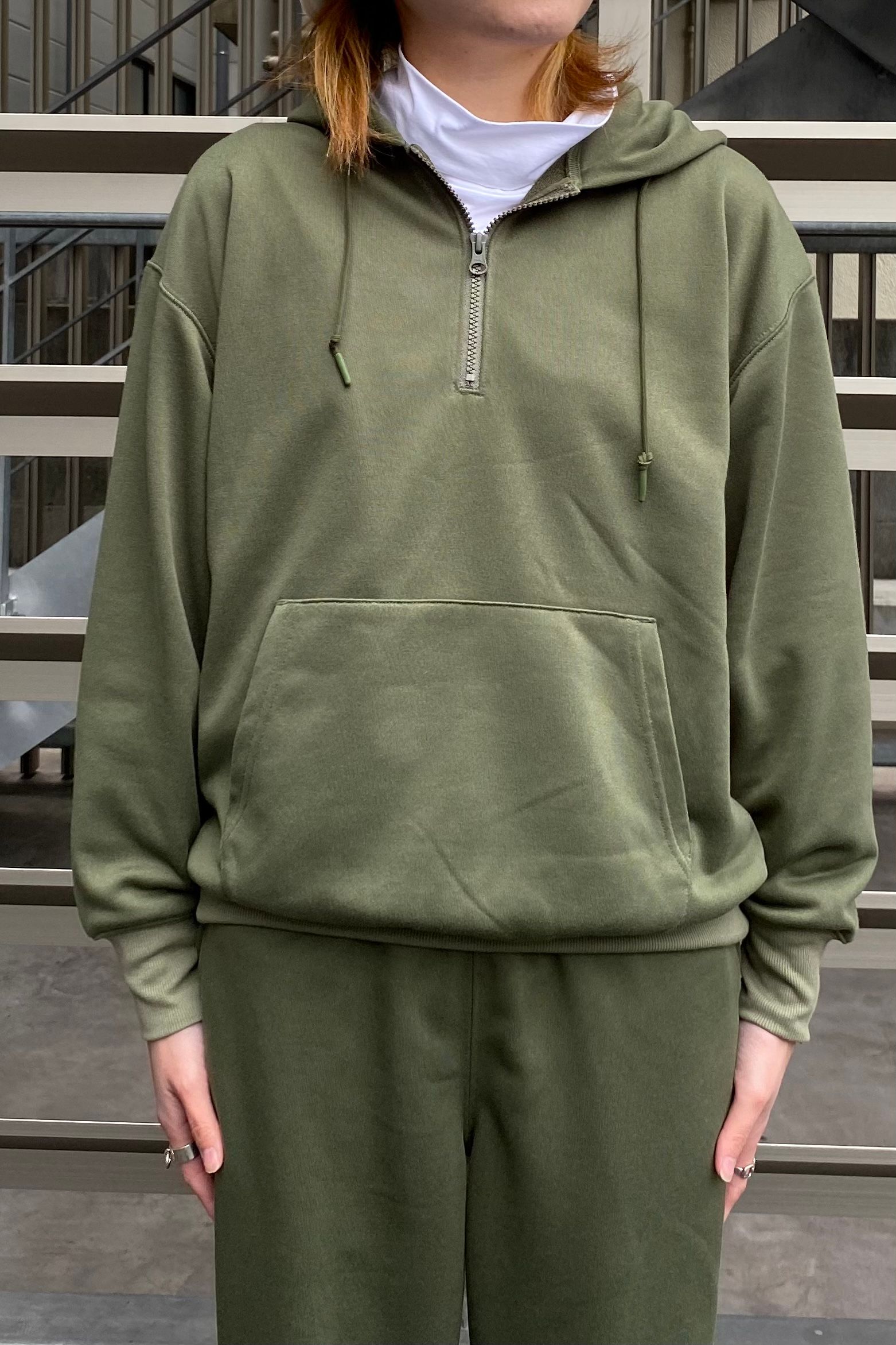 DAIWA PIER39 - women's tech sweat half zip hoodie -olive green 