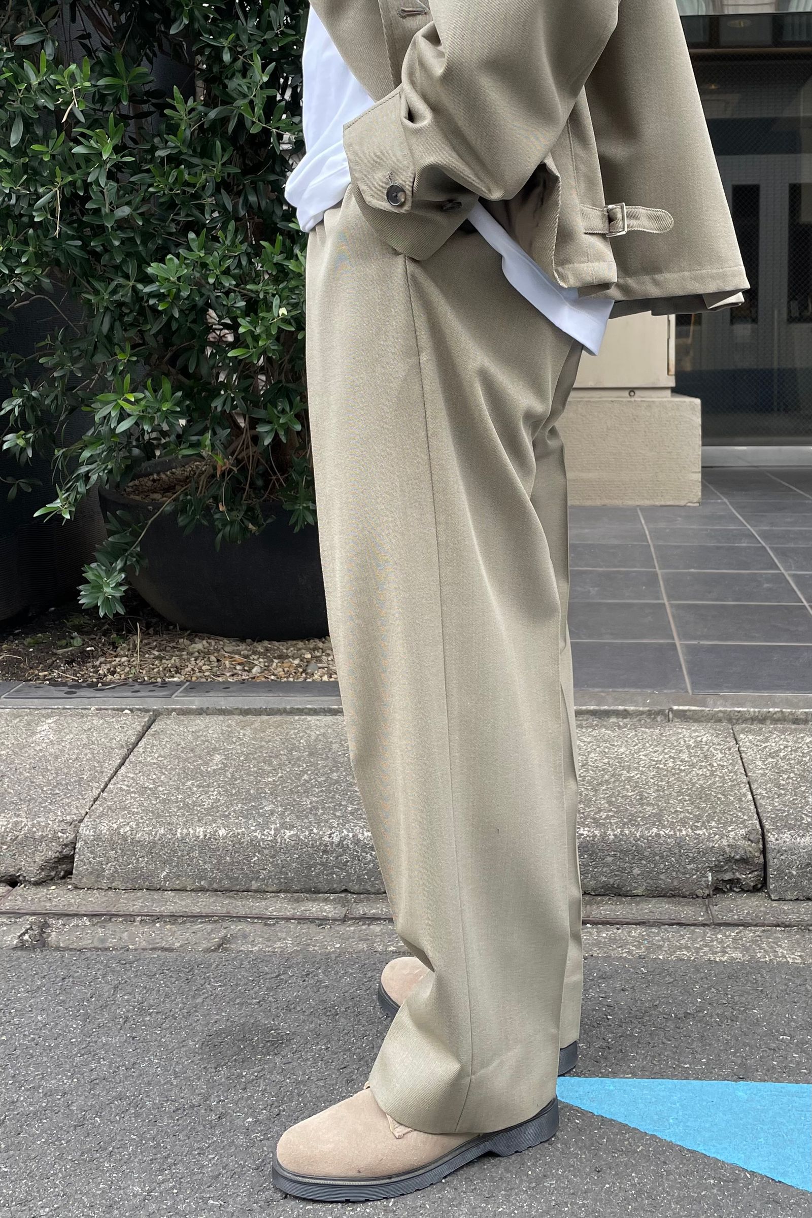 A.PRESSE - covert cloth trousers -khaki- 23ss | asterisk