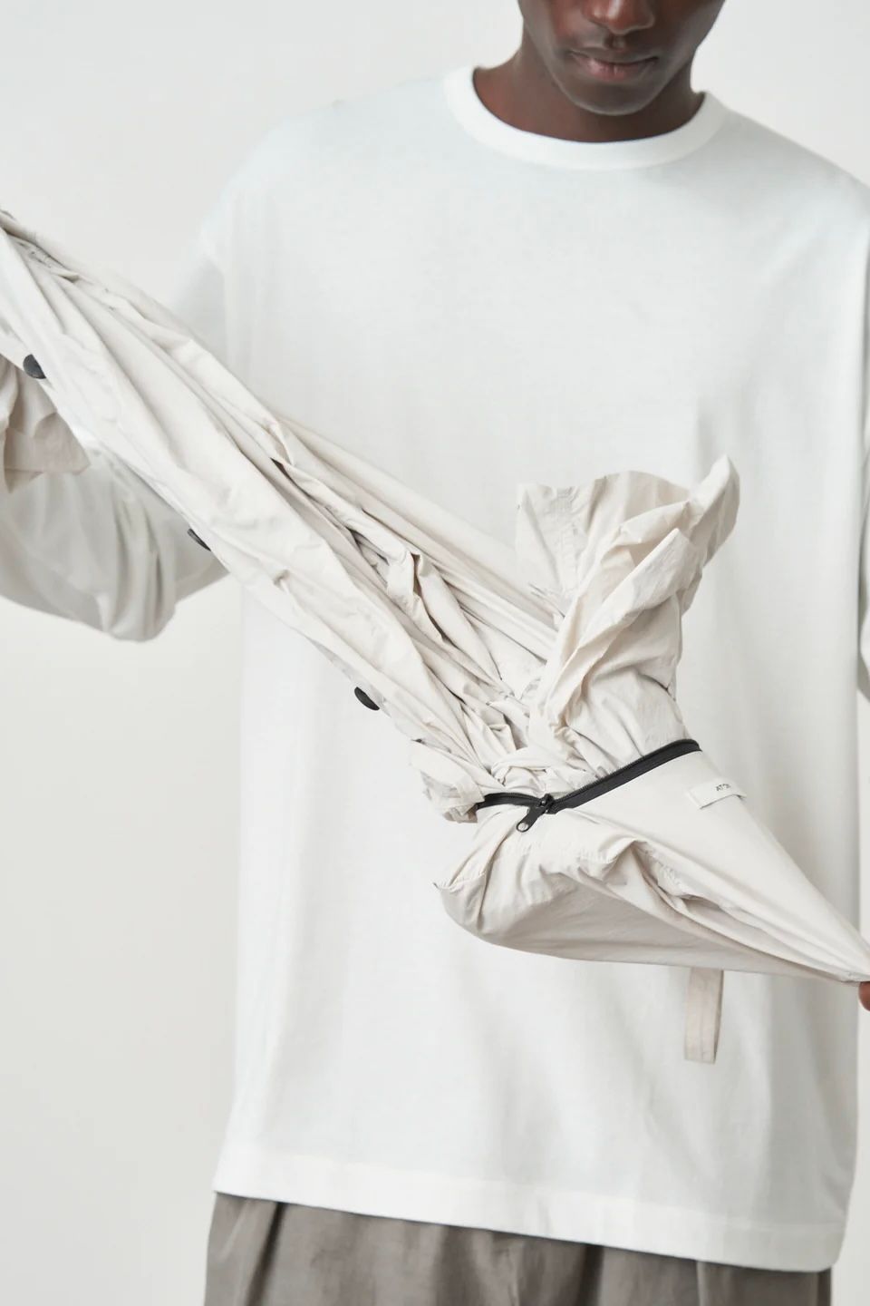 ATON - TRAVEL NYLON PACKBLE JACKET -warm white- 24ss men | asterisk