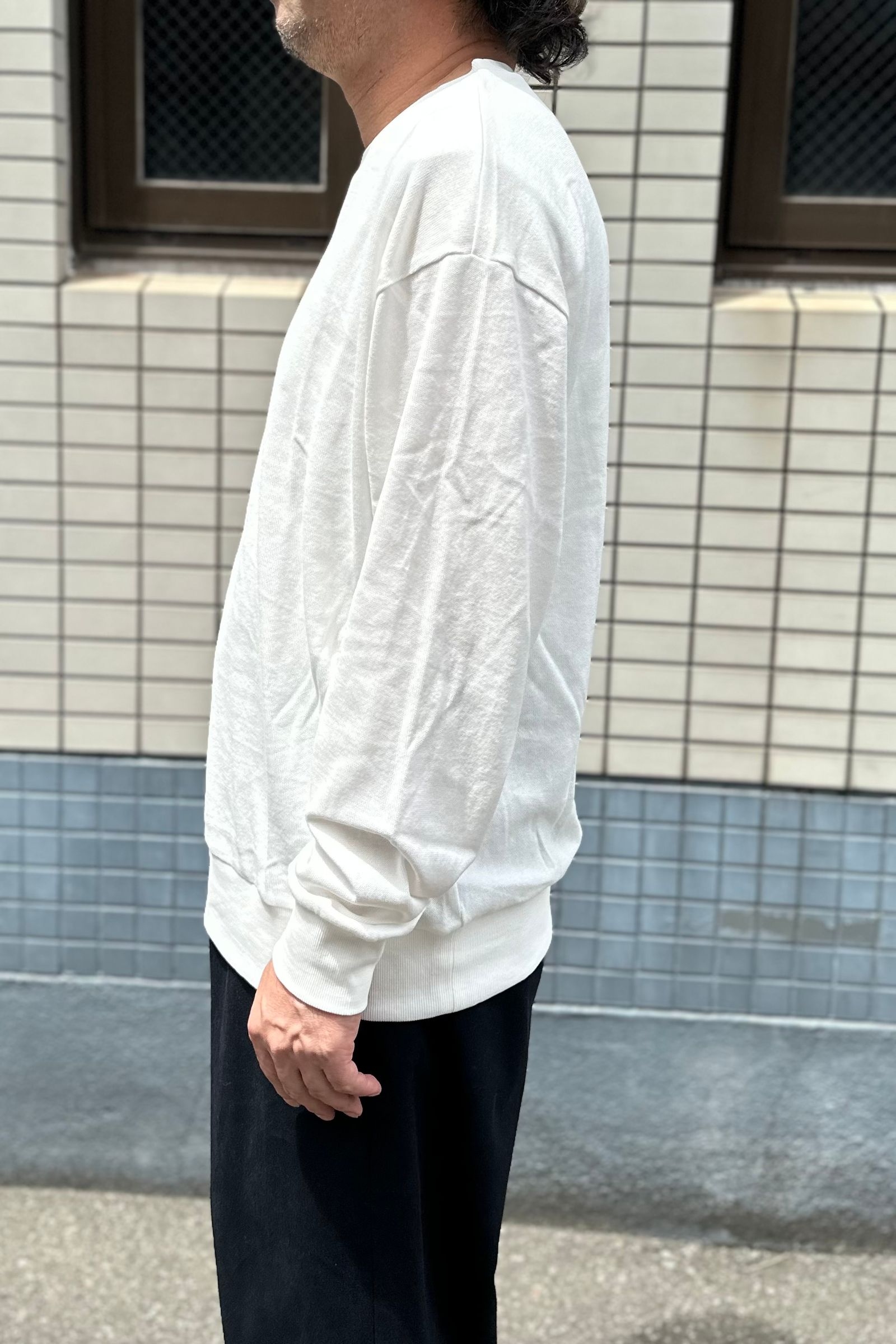 FRUIT OF THE LOOM - CUT AND SEWN TOP “LIKE A KNITTED SWEATER