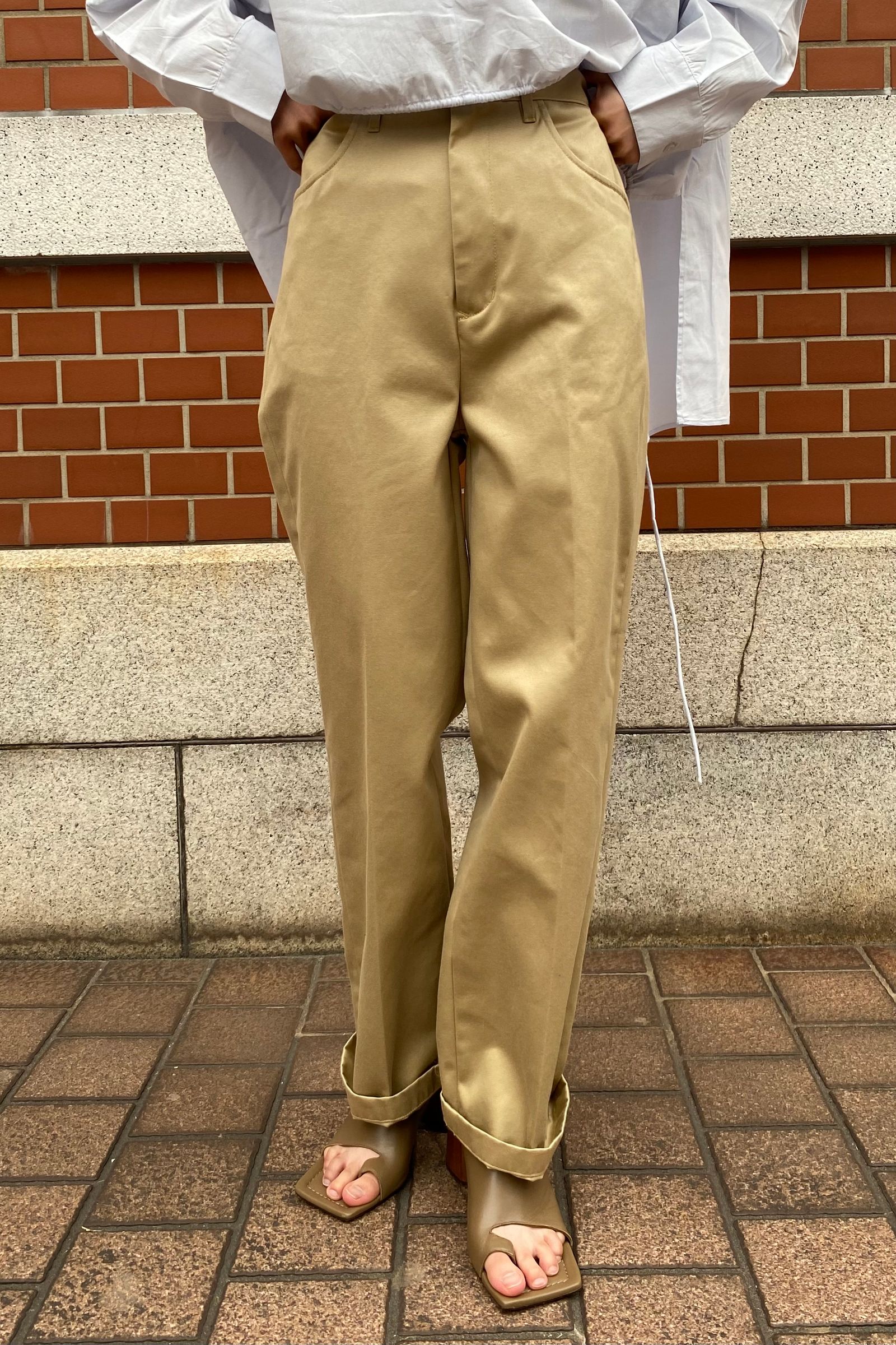 FARAH - ストレートパンツ/ウエストポイントコールドマーセ-beige-23ss