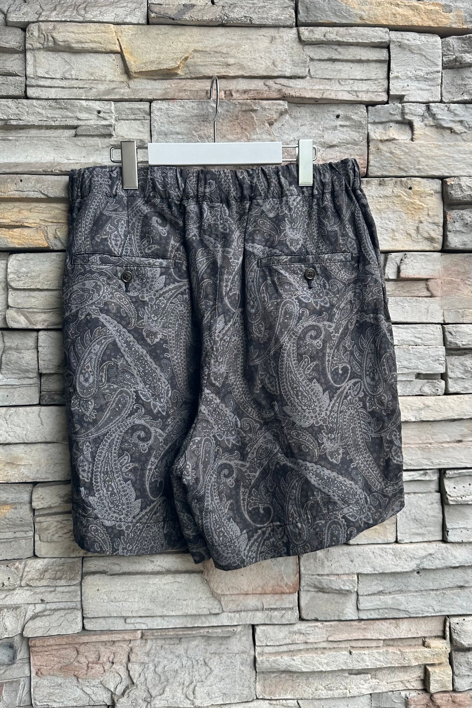 WEWILL - PAISLEY BAGGY SHORTS -Gray- 23Mid summer | asterisk