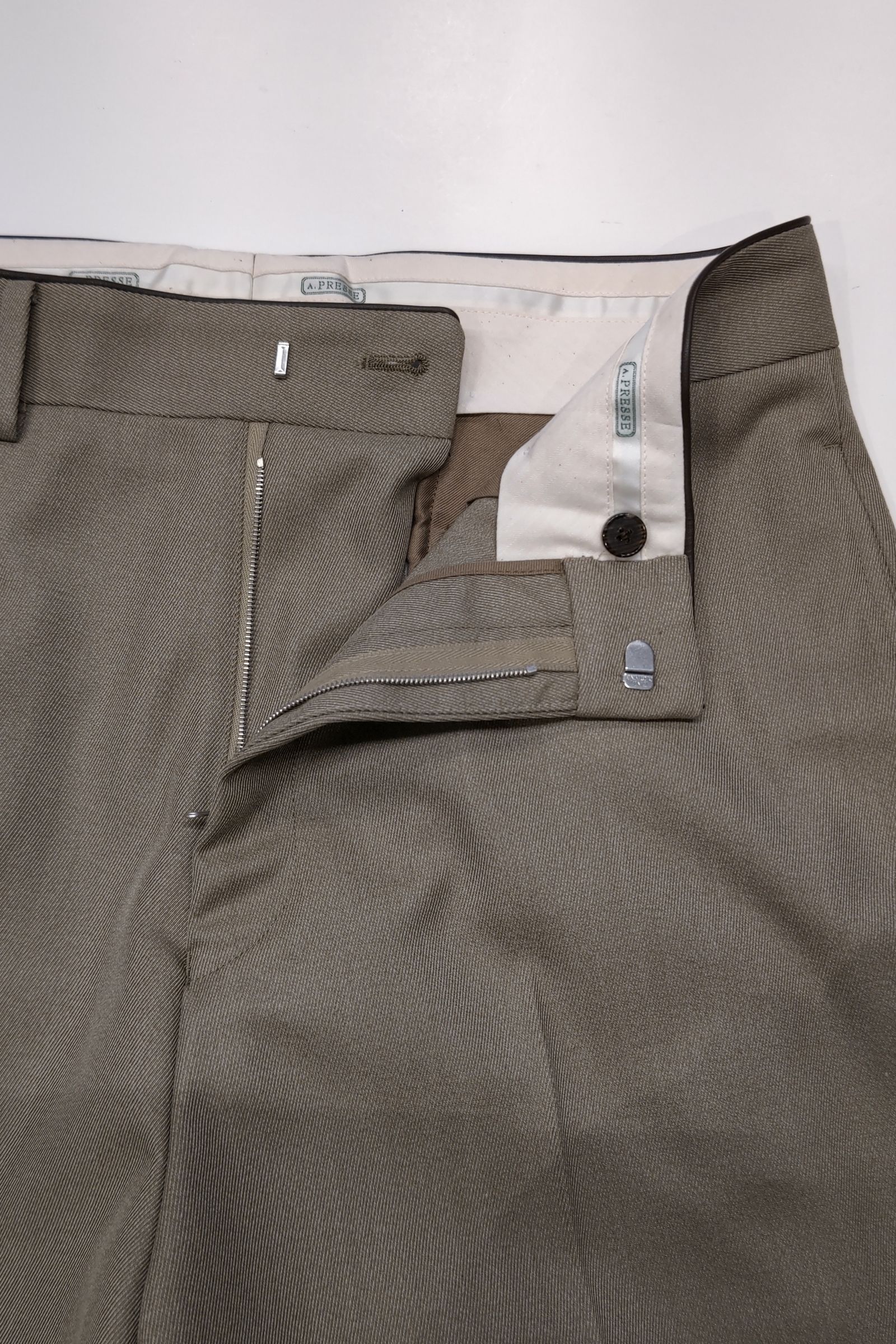 outila.presse Covert Cloth Trousers 23ss