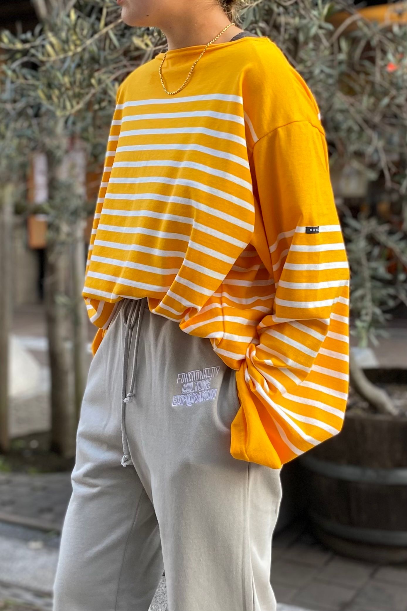 OUTIL - バスクシャツ/tricot aast -bright marigold/off- 23ss