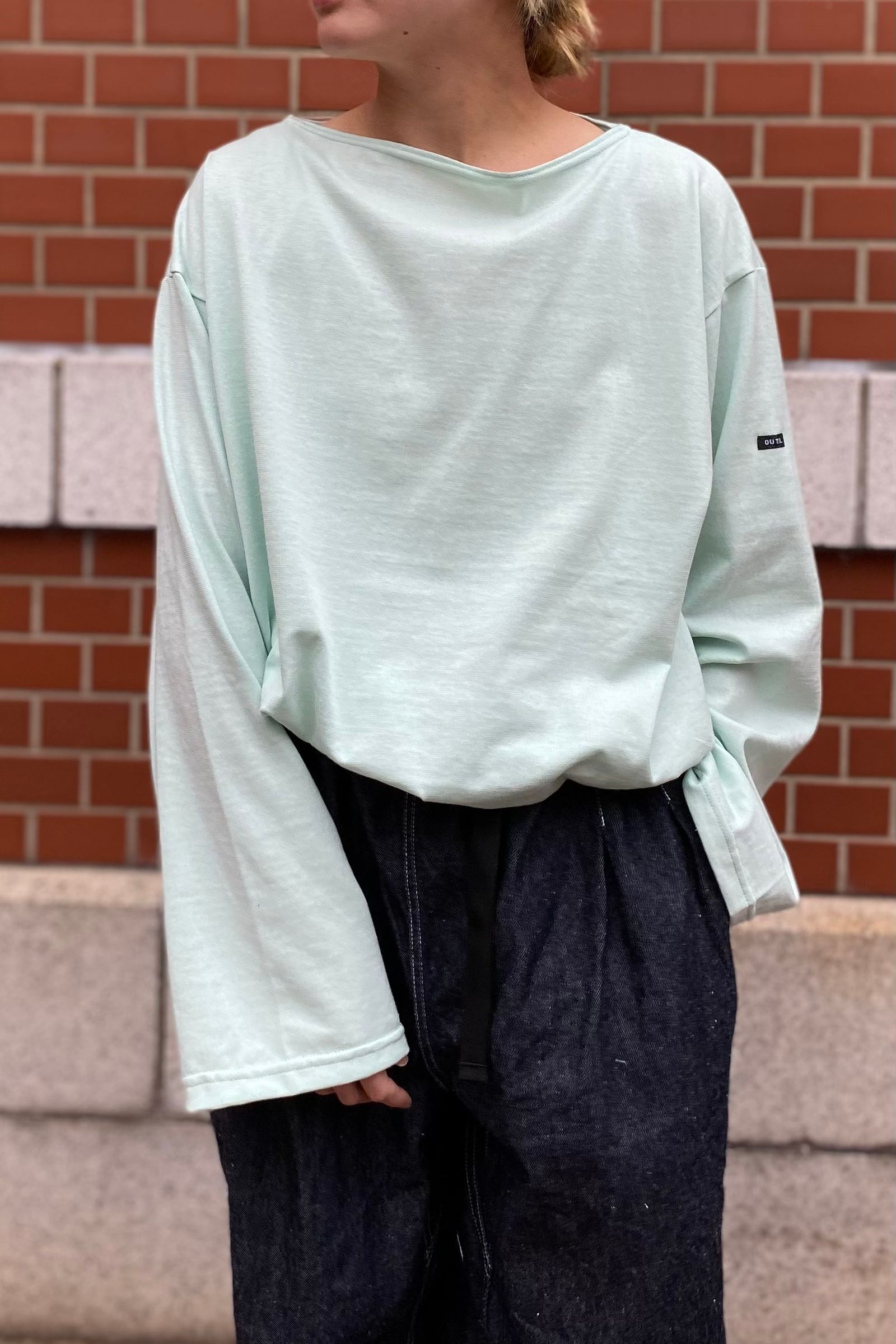 COMOLI - outil バスクシャツ 22ss ダークネイビー×オフホワイト