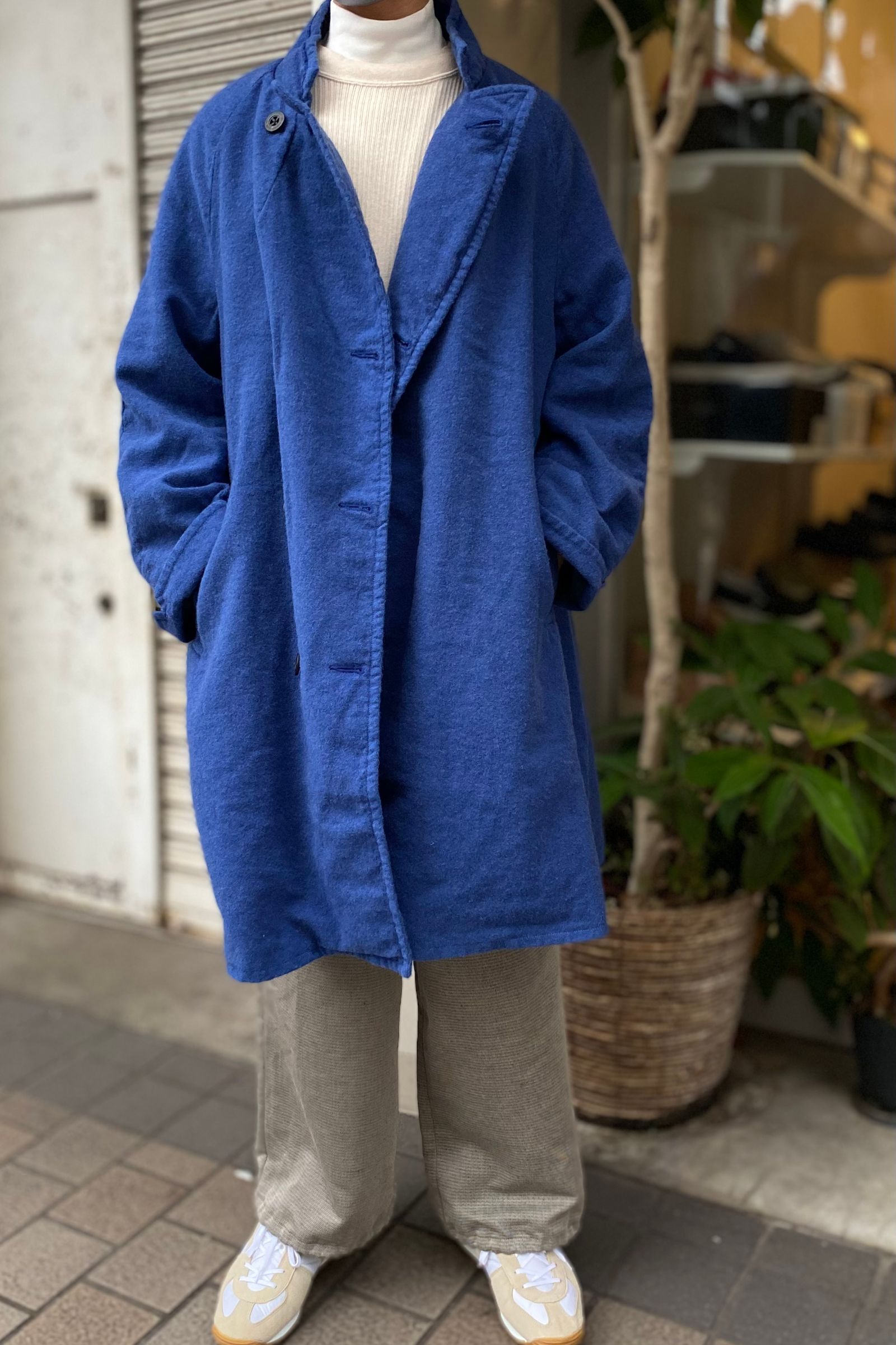 Outil manteau volvic アトリエコート 正本販売中 www.spiralesdelux.fr