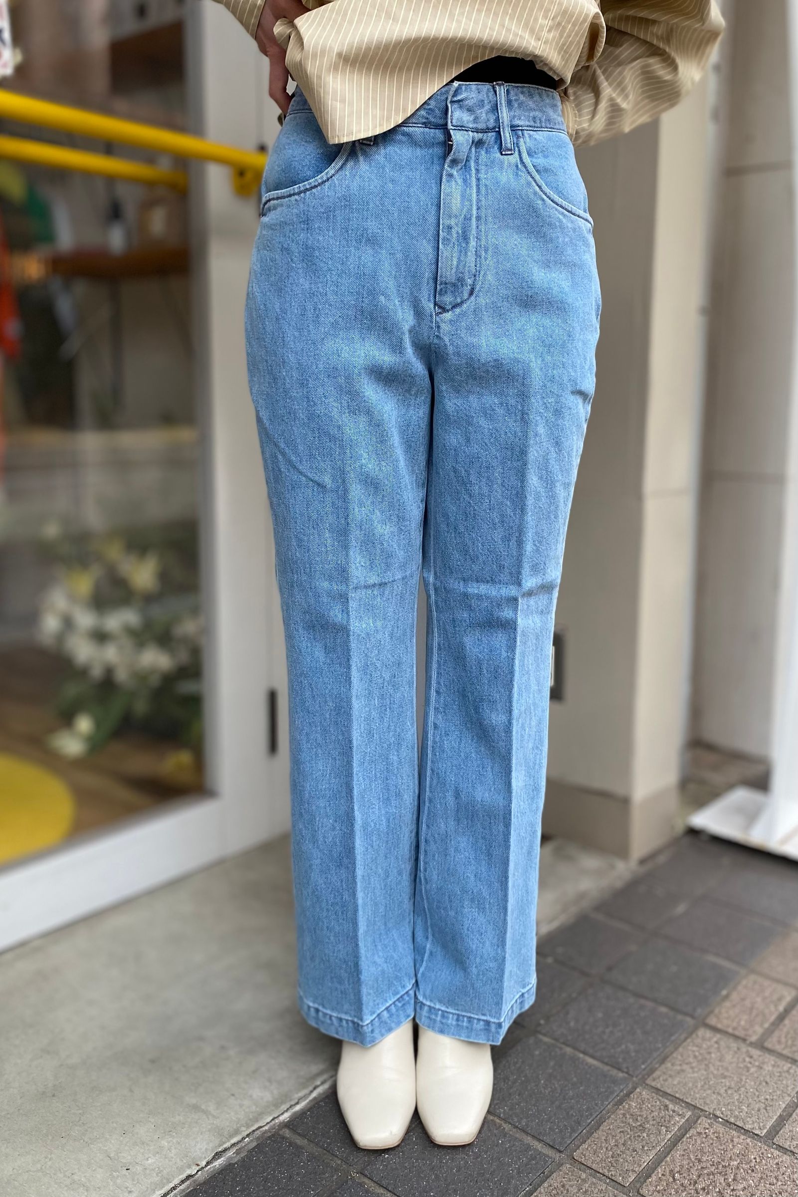 FARAH - フレアデニム/flare pants -bleach- 23ss women | asterisk