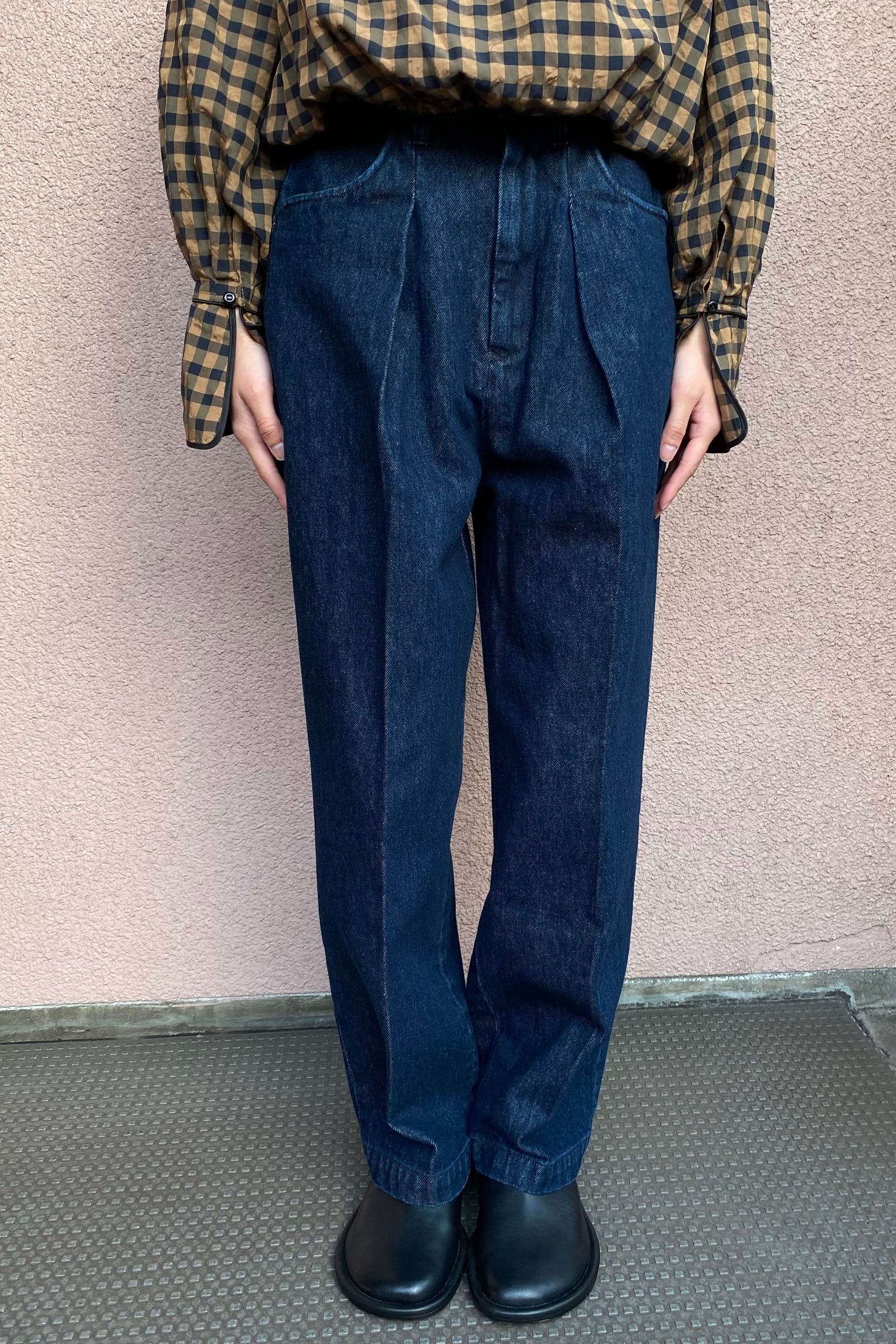 FARAH - ファーラー/1タックワイドデニム/one tuck wide pants -navy