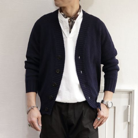 "Drumohrショールカーディガン"を使用したキレカジコーデ