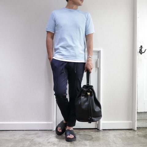 GRANSASSOニットTを使用した夏の上品カジュアル