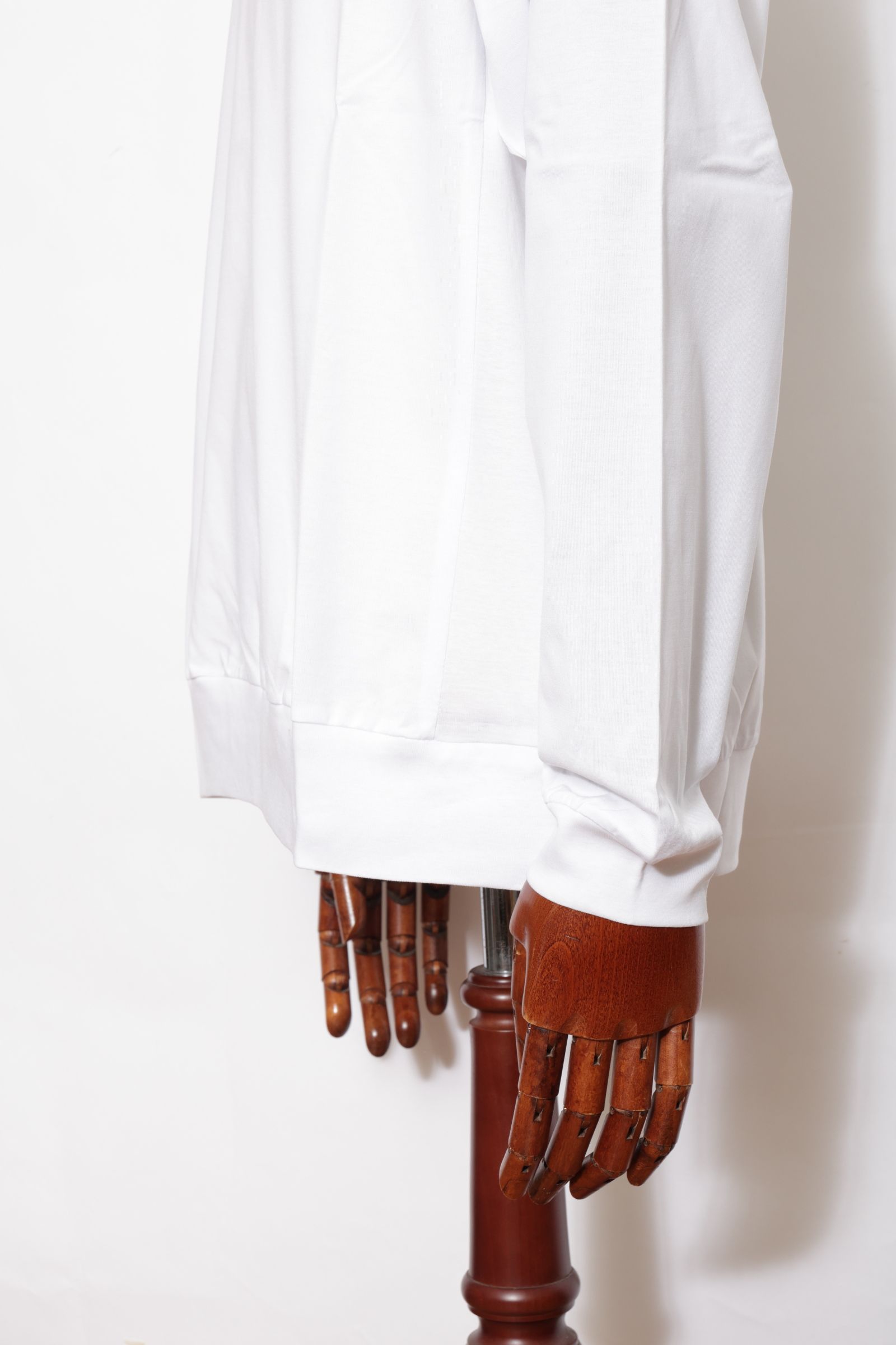 NUBY SLEEVE クルーネック コットン 長袖Tシャツ / ホワイト