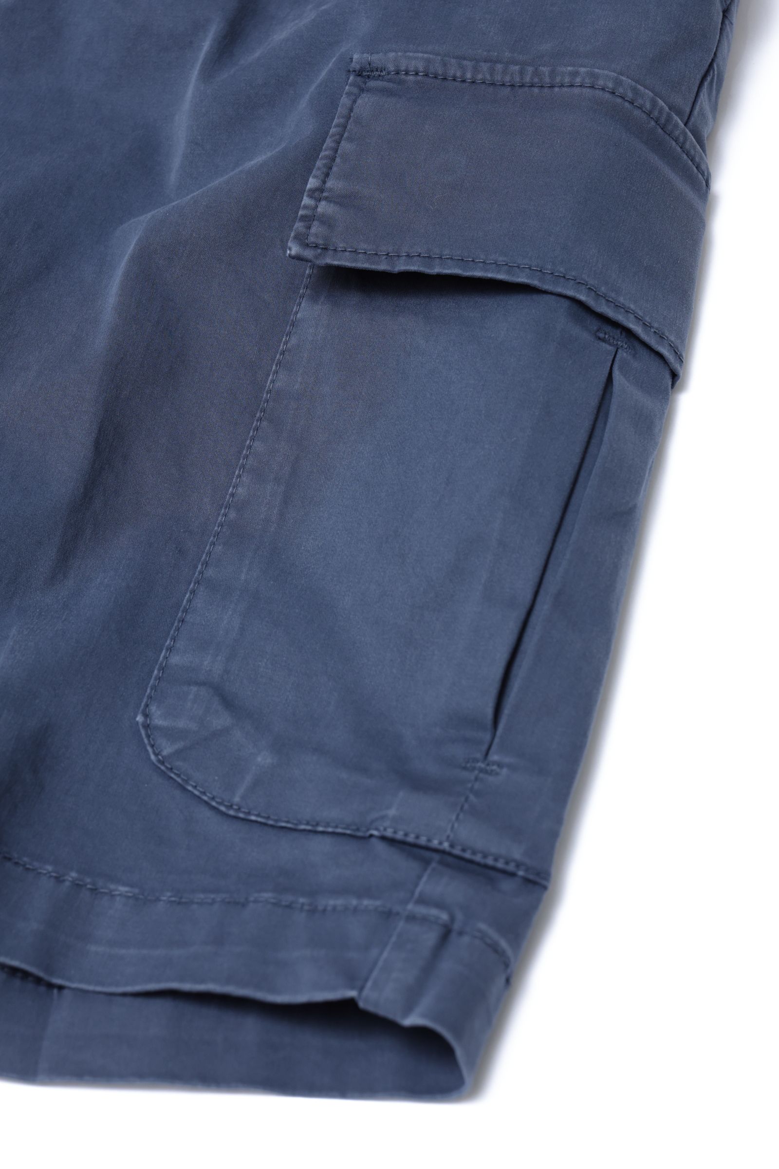 【干場さん別注】 NEWPORT ガーメントダイコットン カーゴショーツ  / ネイビー