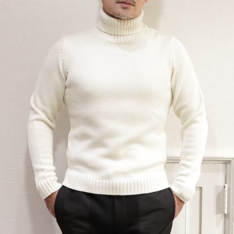 "DUNO"ハイブリッドダウンを使用したアスレジャースタイル