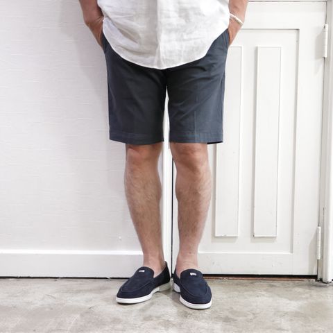 COLONY CLOTHINGプルオーバーリネンシャツを使用したリゾートスタイル