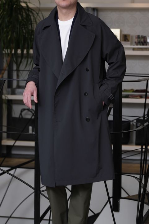 ES:Sを使用した、ミリタリーを上品に着こなす洗練スタイル