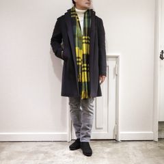"TAGLIATORE"カシミアチェスターコートを使用したスポルベリーノスタイル