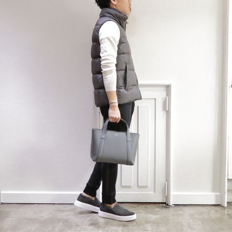 HERNO - ヘルノ ダウンベストを使用したラグスポスタイル