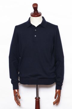 HERNO カシミア混 ブルゾンを使用したネイビーとベージュが導く、洗練と温もりの均衡