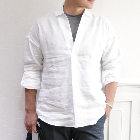 COLONY CLOTHINGプルオーバーリネンシャツを使用したリゾートスタイル