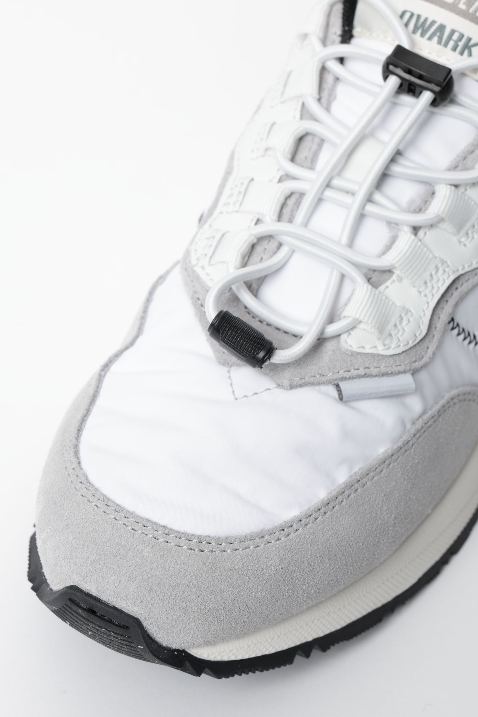 QWARK EASY ナイロン × スエード クイックシューレース ローカットスニーカー / ホワイト × ブラック