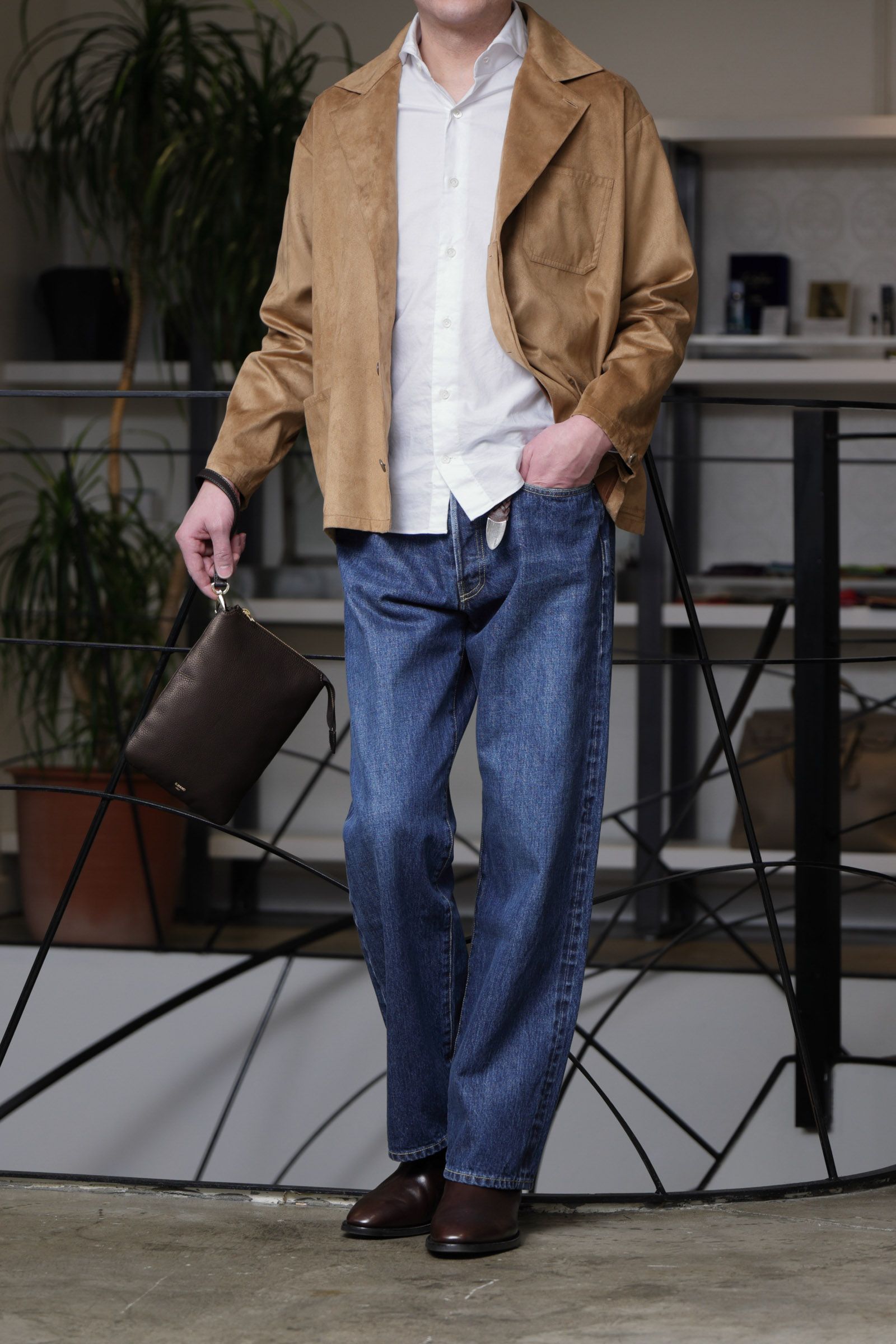 ベージュとインディゴでつくる大人のワークミックス