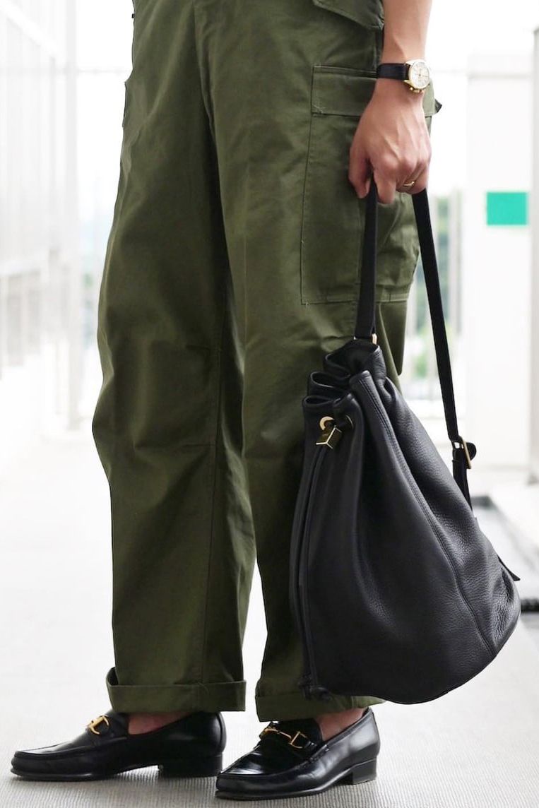 DRAWSTRING BAG LARGE イタリアンキップレザー × 真鍮 巾着ワンショルダーバック / ブラック