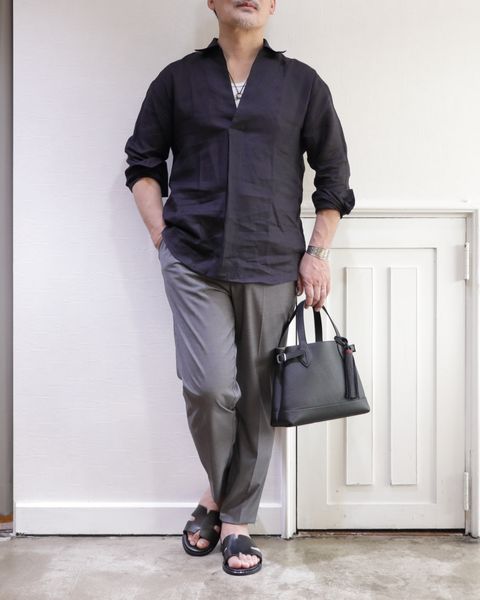 COLONY CLOTHING リネンカプリシャツを使用した上品リラックスコーデ