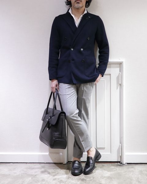 LARDINI - ラルディーニ ニット Wジャケットを使用したビジカジスタイル