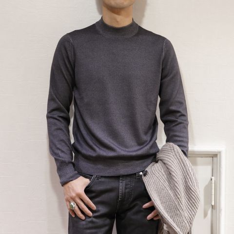 "Gran Sasso"を使用したニットオンニットコーデ