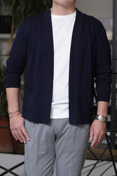 WH 当店完全別注 サンダルを使用した、上品に着こなす都会派サンダルスタイルを使用した