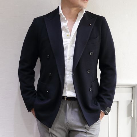 AOURE - アウール イージースラックスを使用したジャケパンスタイル