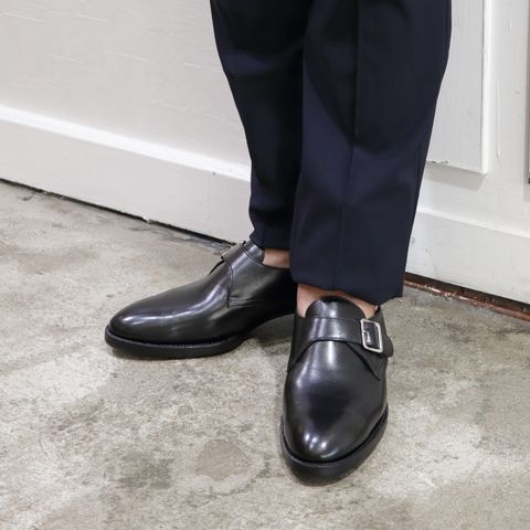 "LARDINI"ストレッチナイロンセットアップを使用したドレススタイル
