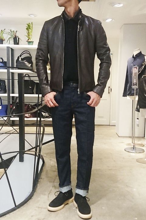 "EMMETI" H UOMOをベースにした、上品カジュアルスタイル