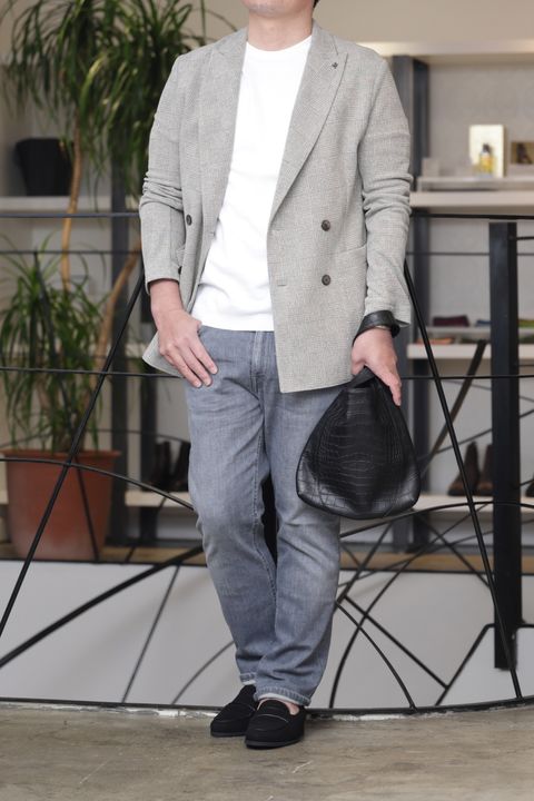 PT TORINOを使用した、グレー×ベージュで魅せる上品カジュアル