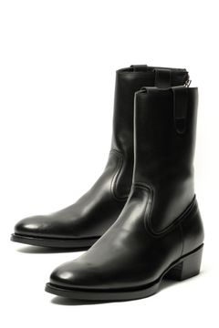 "EMMETI H UOMO"を使用したクラシカルドレスコーデ