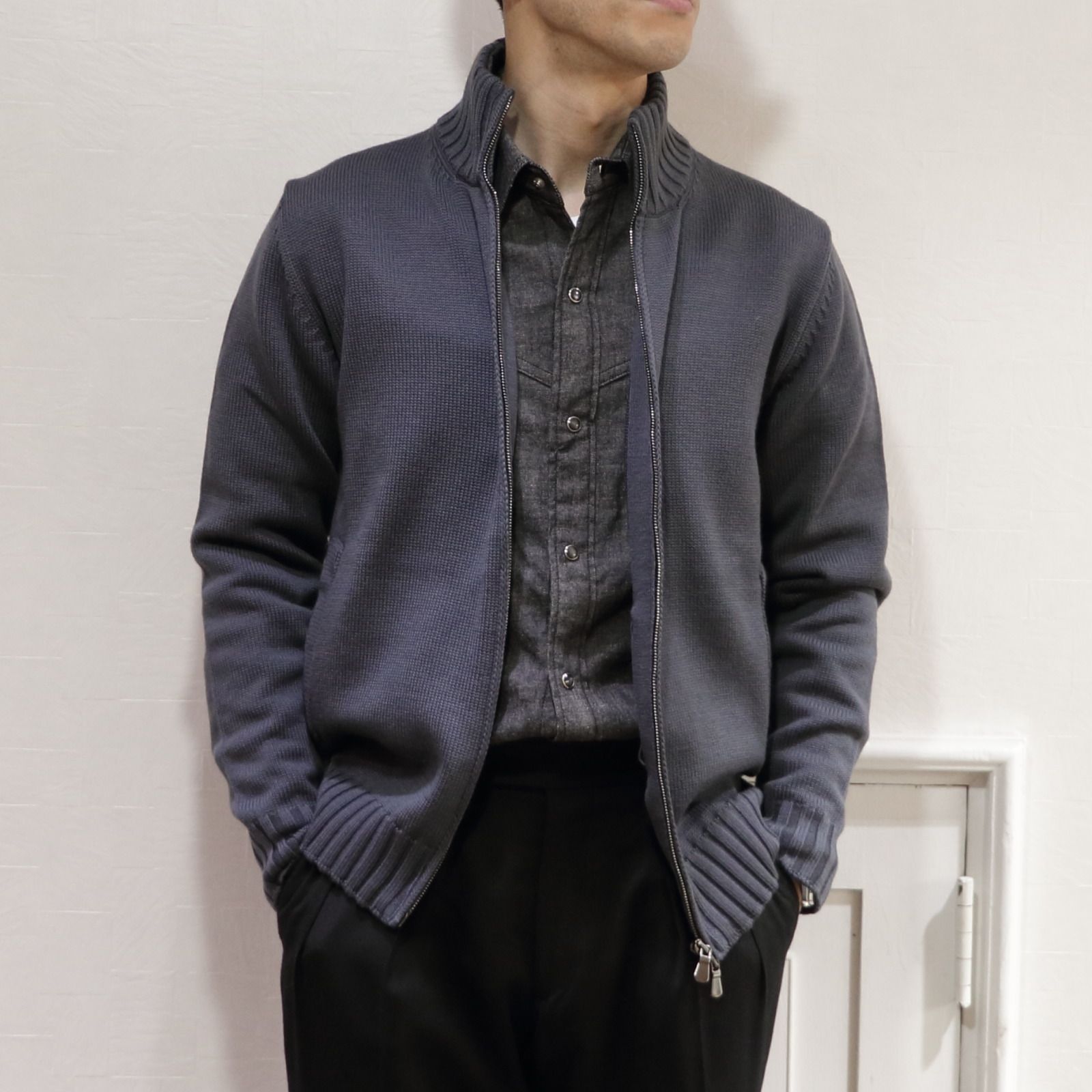 "FILIPPO DE LAURENTIIS"を使用したドレカジニットコーデ